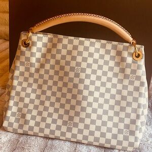 Authentic Louis Vuitton Artsy MM Damier Azur